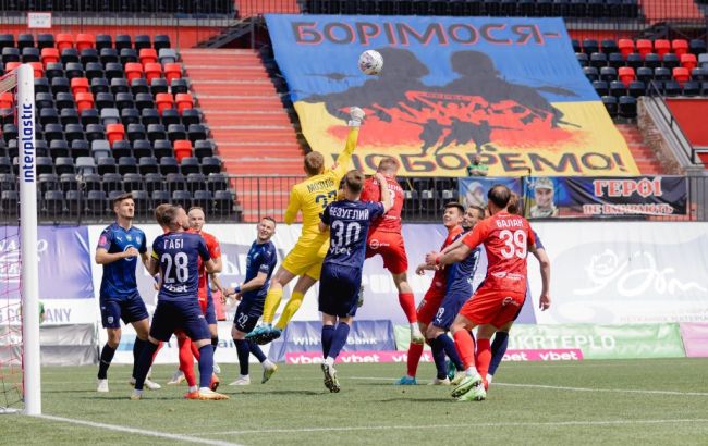 "Верес" одолел "Металлист 1925" в битве середняков Премьер-лиги