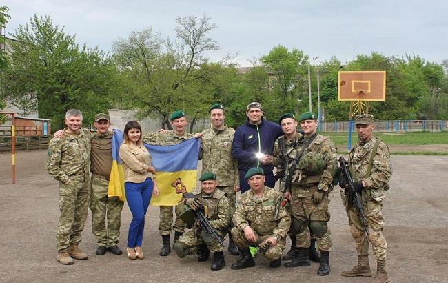 Боксер Усик дал мастер-класс пограничникам в Краматорске