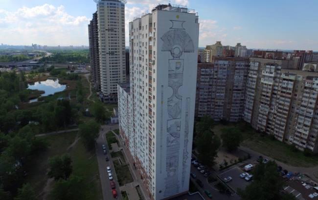 В Киеве нарисовали мурал-рекордсмен, вдохновленный словом "воля" и гимном Украины