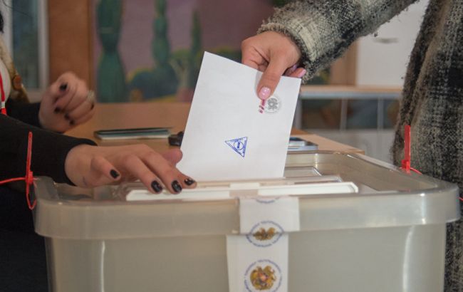 Вірменія схвалила перехід до парламентської форми правління