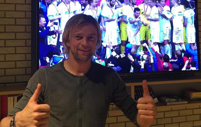 Дружина Анатолія Тимощука заявила, що футболіст зрадив Україну