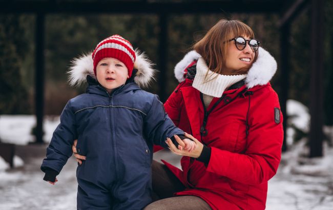 Як обрати комбінезон для хлопчика: найкращі матеріали і обов'язкові "фішки"
