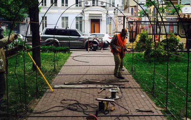 В Киеве на Подоле появится тоннель любви