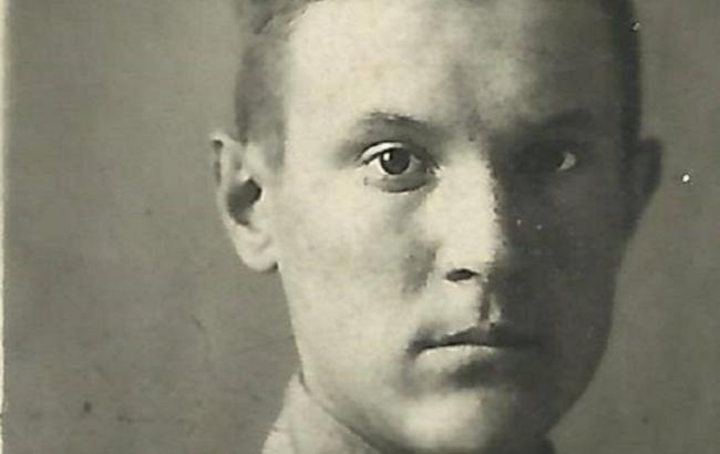 Макаревич показал фото своего отца, потерявшего ногу на войне