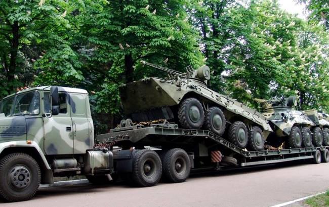 Нацгвардия получила первую партию новейших бронетранспортеров отечественного производства