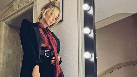 Красота неземная: Светлана Лобода покорила фанатов луком в кожаных ботфортах на высоких каблуках