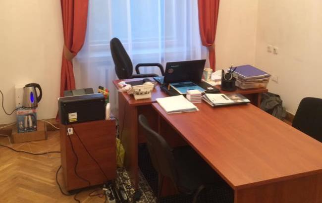 "Щоб заспокоїти "громадськість": Тука показав, за що він "продався"