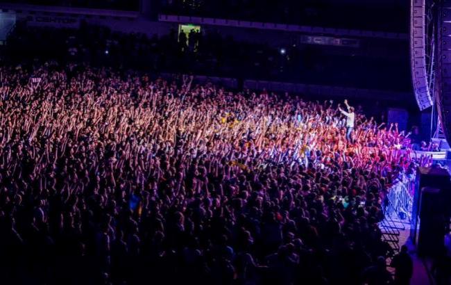 "Океан Ельзи" выступил в Мариуполе: километры в очереди и новые песни