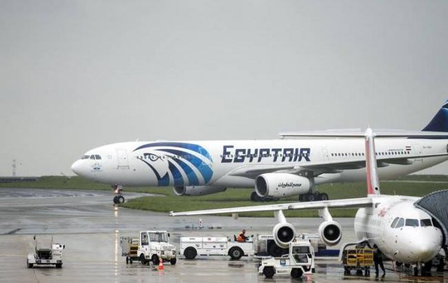 Літак EgyptAir екстрено сів в Узбекистані через загрозу вибуху