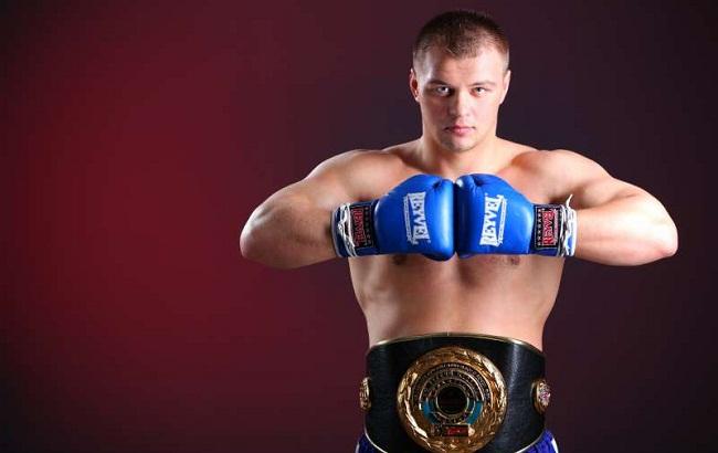Український боксер спростував чутки про отримання російського громадянства
