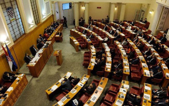 Парламент Хорватии поддержал самороспуск