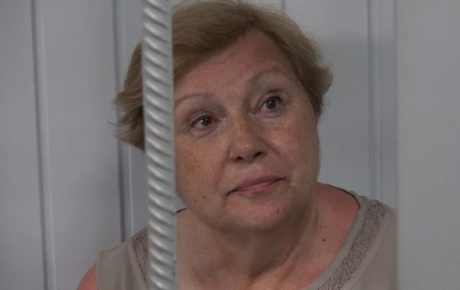 Суд продлил круглосуточный домашний арест экс-нардепу КПУ Александровской