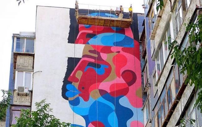 На столичных Позняках появится сюрреалистичный мурал