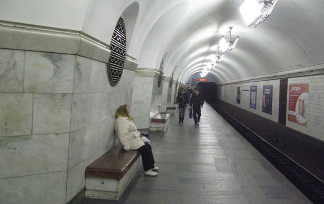 В Киеве на станции метро "Вокзальная" не нашли взрывчатку