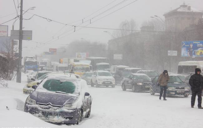 Затори у Києві досягли 6 балів