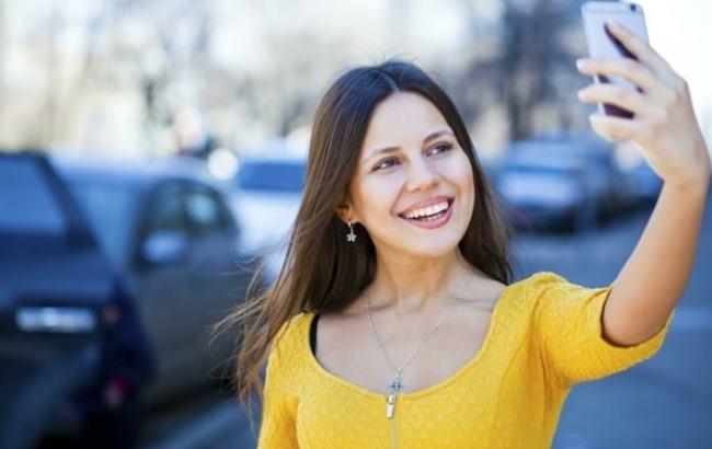 В Киеве вор случайно отправил селфи с украденного смартфона на почту владелицы