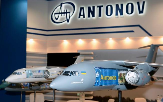 Україна і Канада підписали меморандум про постачання нових авіадвигунів