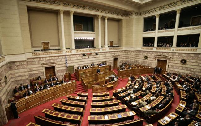 У Греції прийнято закон про нові заходи жорсткої економії