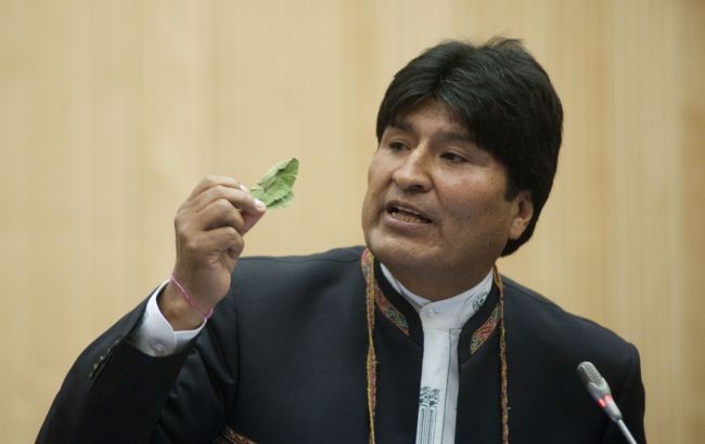 В Боливии полицейские обстреляли автомобиль Президента