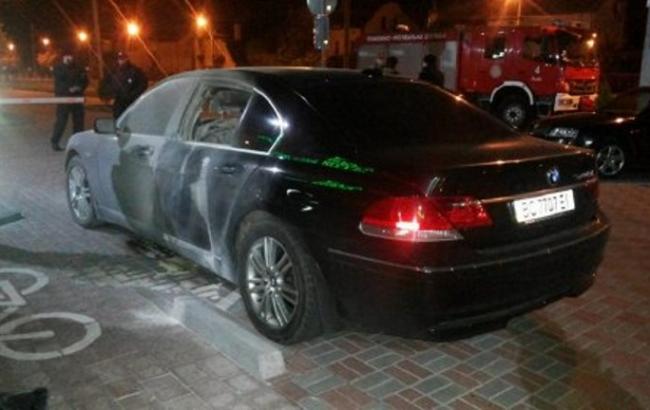 У Львові невідомі підірвали автомобіль