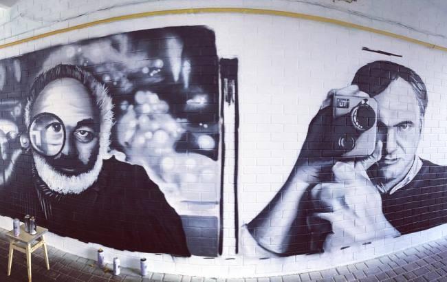 В Киеве появился "кинопереход"