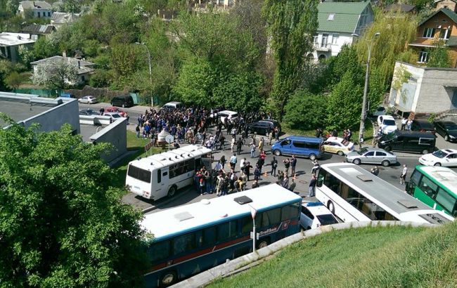 Митинг КПУ в Киеве: милиция задержала 15 человек из-за потасовки