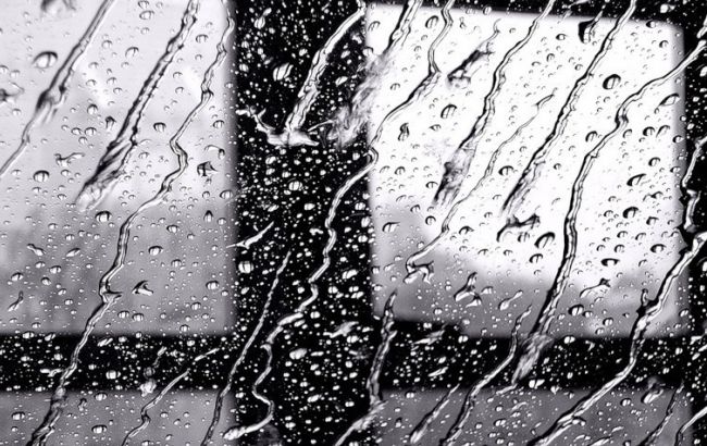 В Украине из-за непогоды обесточены 284 населенных пункта, - ГосЧС