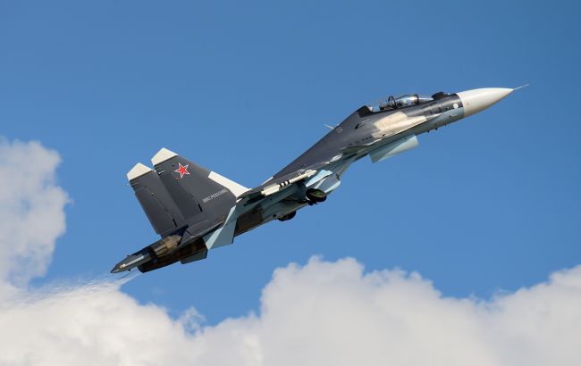 РФ сформувала у Криму ескадрилью винищувачів Су-30СМ