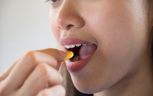 Дефіцит небезпечний: лікар розкрив вітамін, який впливає на згортання крові