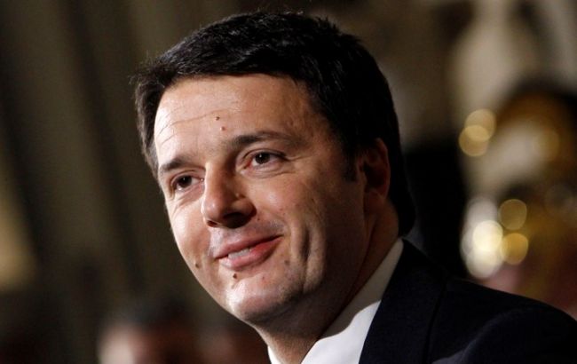 Екс-прем'єр Італії Ренці повертається у велику політику