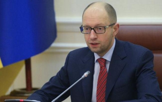 Санкції ЄС проти РФ повинні бути збережені, - Яценюк