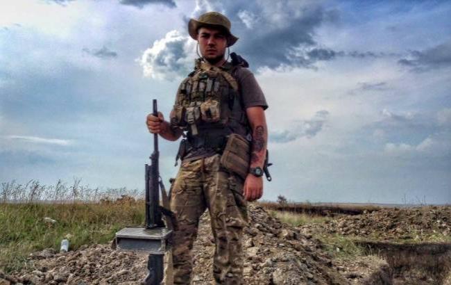 Зозуля попросил Порошенко наградить погибшего бойца звездой Героя Украины