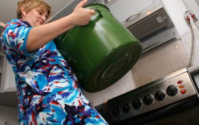 Кількість будинків без опалення і гарячої води в Києві зменшилася до 6