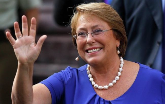 Президент Чили распустила правительство