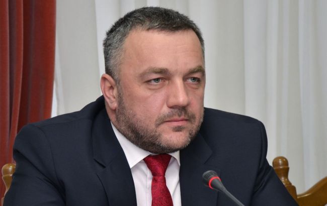 ГПУ вызвала на допрос экс-генпрокурора Махницкого