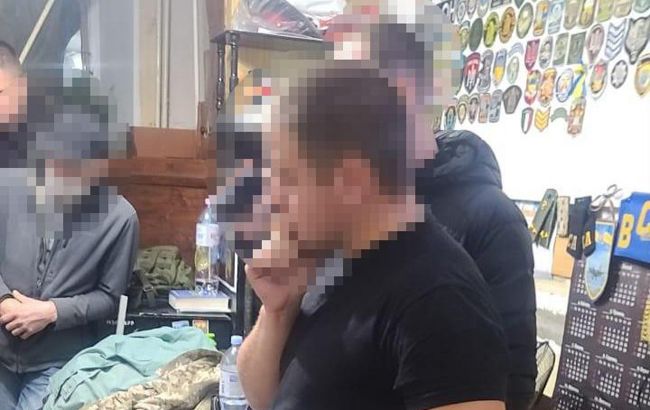 Оперуполномоченного Николаевского СИЗО арестовали за сбыт наркотиков