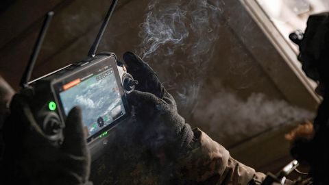 Прикордонники відпрацювали дроном по ворожому "Мурому", показали відео операції