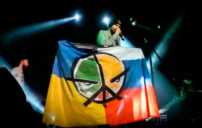 Noize MC вернулся и спел в Киеве о мире