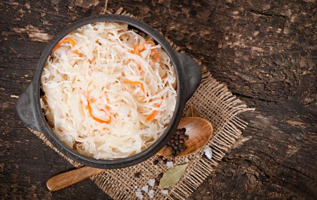 Квашеная или маринованная? Вот какая капуста на самом деле полезнее