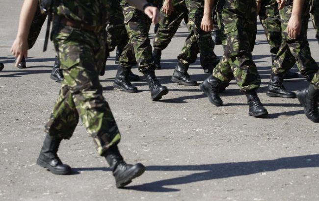 Кабмин предлагает Раде изменить порядок пользования фотоаппаратами для срочников