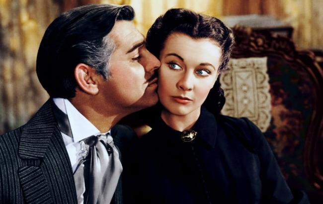 Голливудские актеры разыграли сцену из "Унесенных ветром"