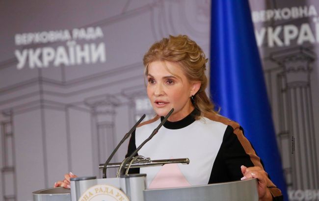 Тимошенко приростила за місяць найбільше довіри серед політиків, - опитування
