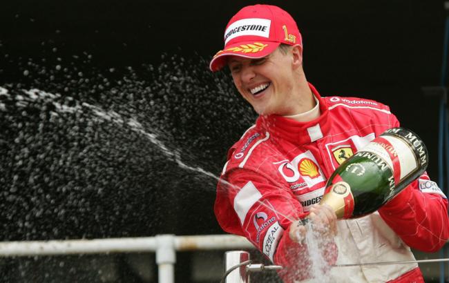 Снимки Михаэля Шумахера готовы продать за миллион евро