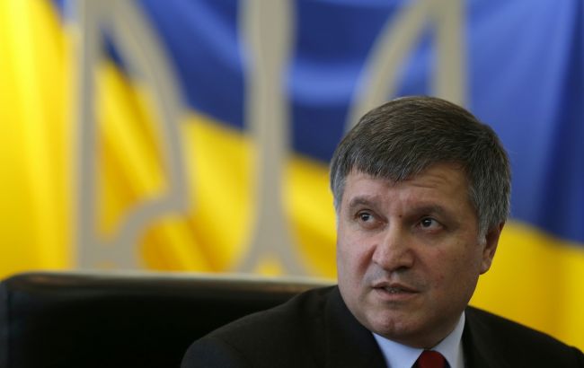 Аваков пообещал провести тщательные расследования убийств Калашникова и Бузины