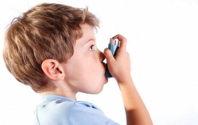 Вчений розповів, як можна запобігти виникнення астми у дітей