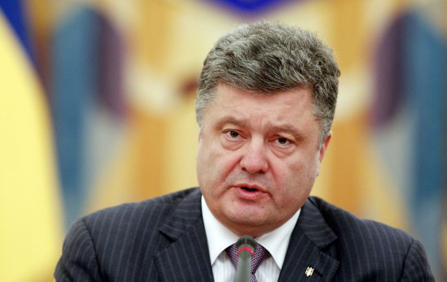 Порошенко заявил об активизации черного пиара против реформаторов в Украине