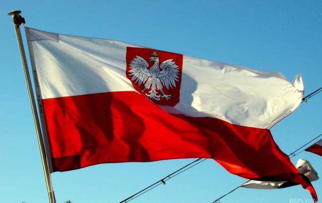 МВД Польши украинцам за год  выдало 25 тыс. разрешений на проживание