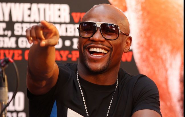 Боксер Флойд Мейвезер став найбільш високооплачуваною знаменитістю за версією Forbes
