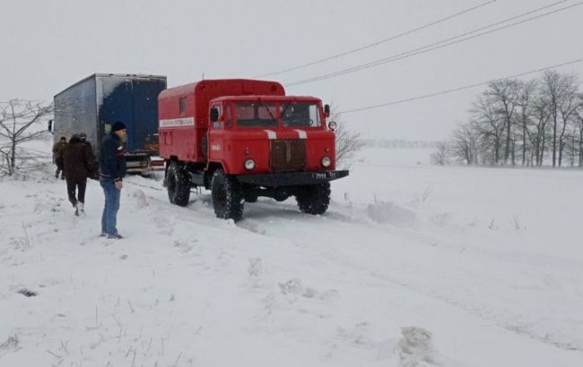 Снігопад в Одеській області: дев'ять населених пунктів заблоковано