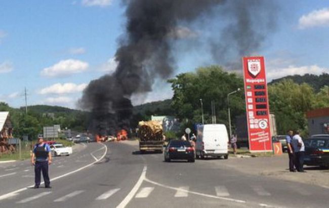 Стрельба в Мукачево: силовики отложили операцию по штурму "Правого сектора"